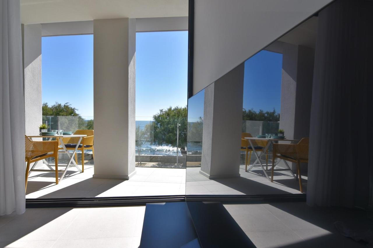 Lluisalbert L' Escala Dış mekan fotoğraf